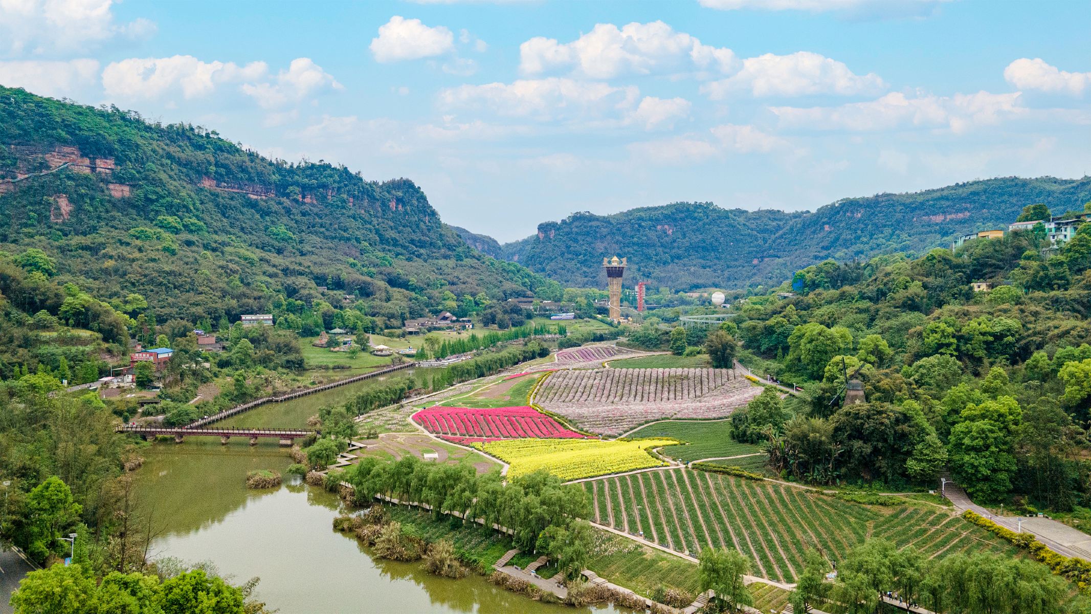 清溪谷旅游区•花田酒地景区介绍 开放时间地址电话信息